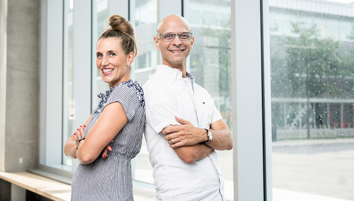 Portrait of Kim Hellemans and Jim Davies, Podcast co-hosts